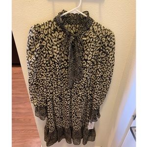 Julia Jordan NeckTie Animal Print LongSleeve Dress